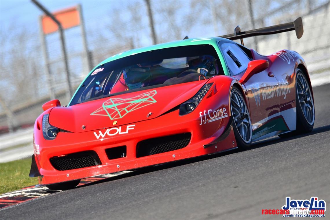 ferrari-458-challenge-evo