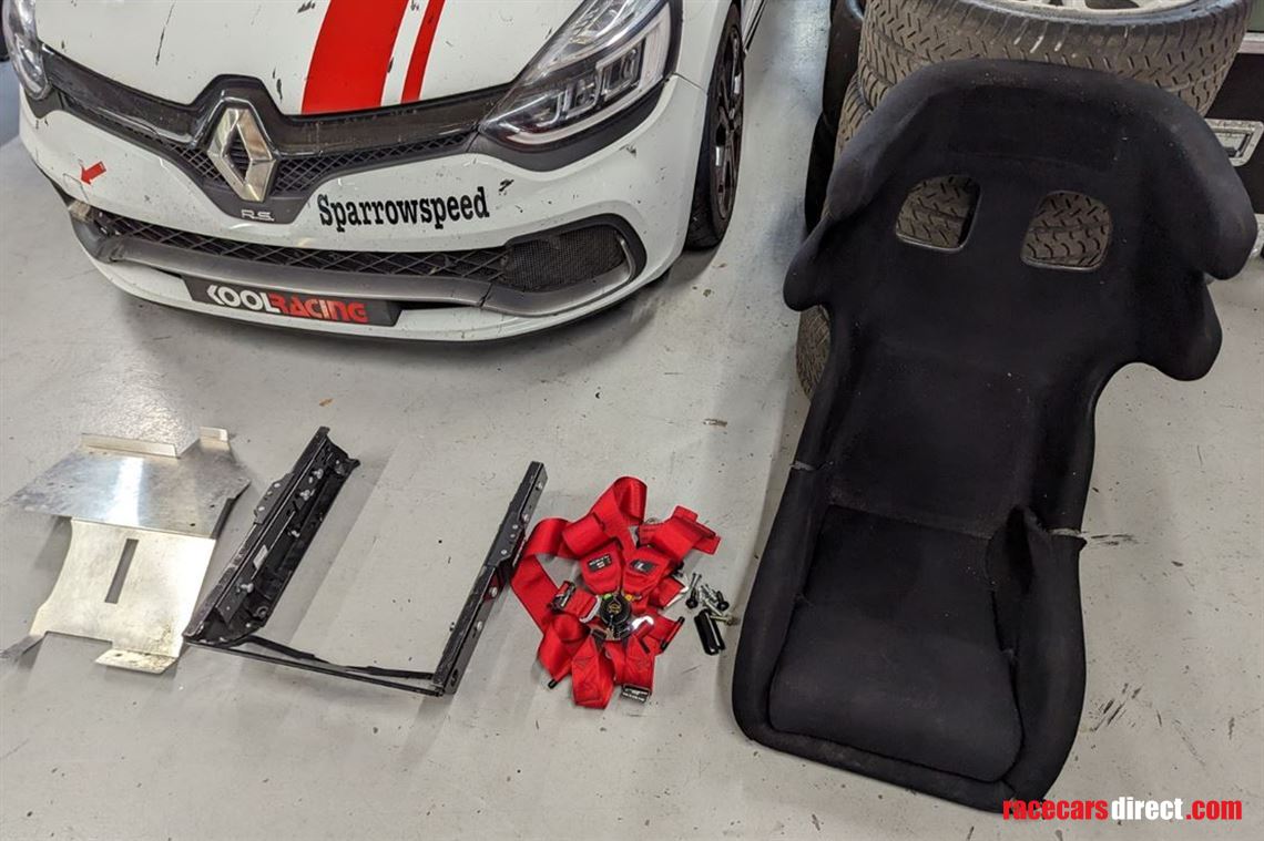 recaro-p1300-gt-porsche
