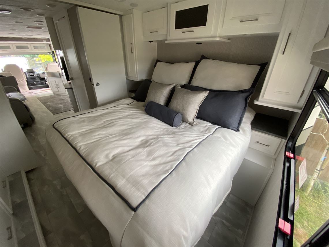 coachmen-encore-325ss
