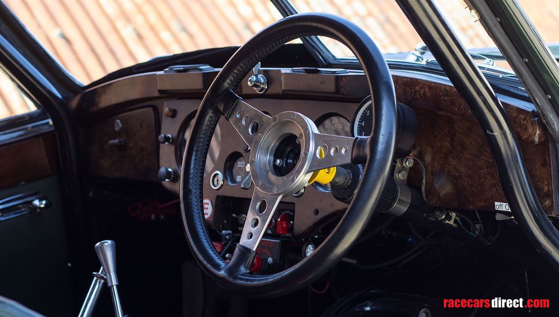 1955-jaguar-xk-140-fhc---fia-specification