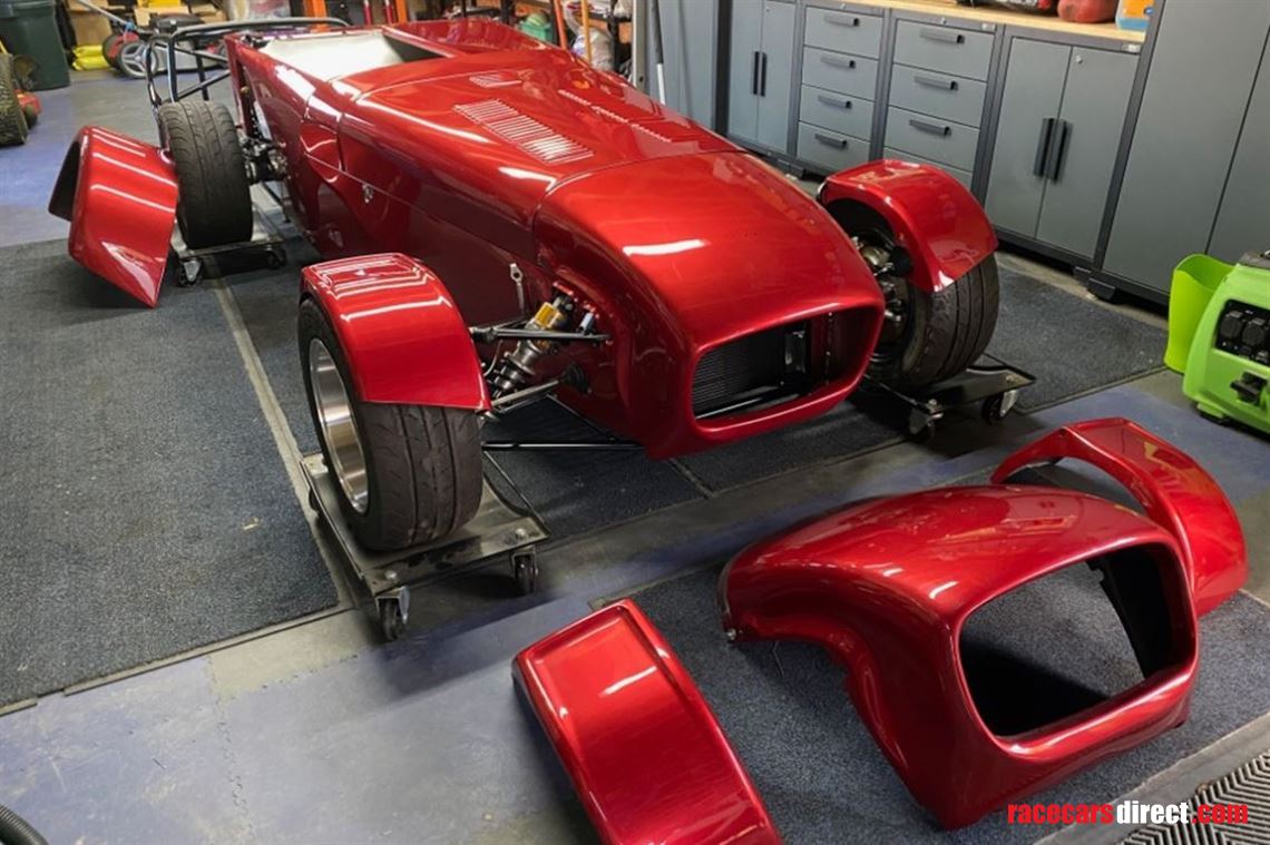 caterham-blackbird-hayabusa-rolling-chassis--