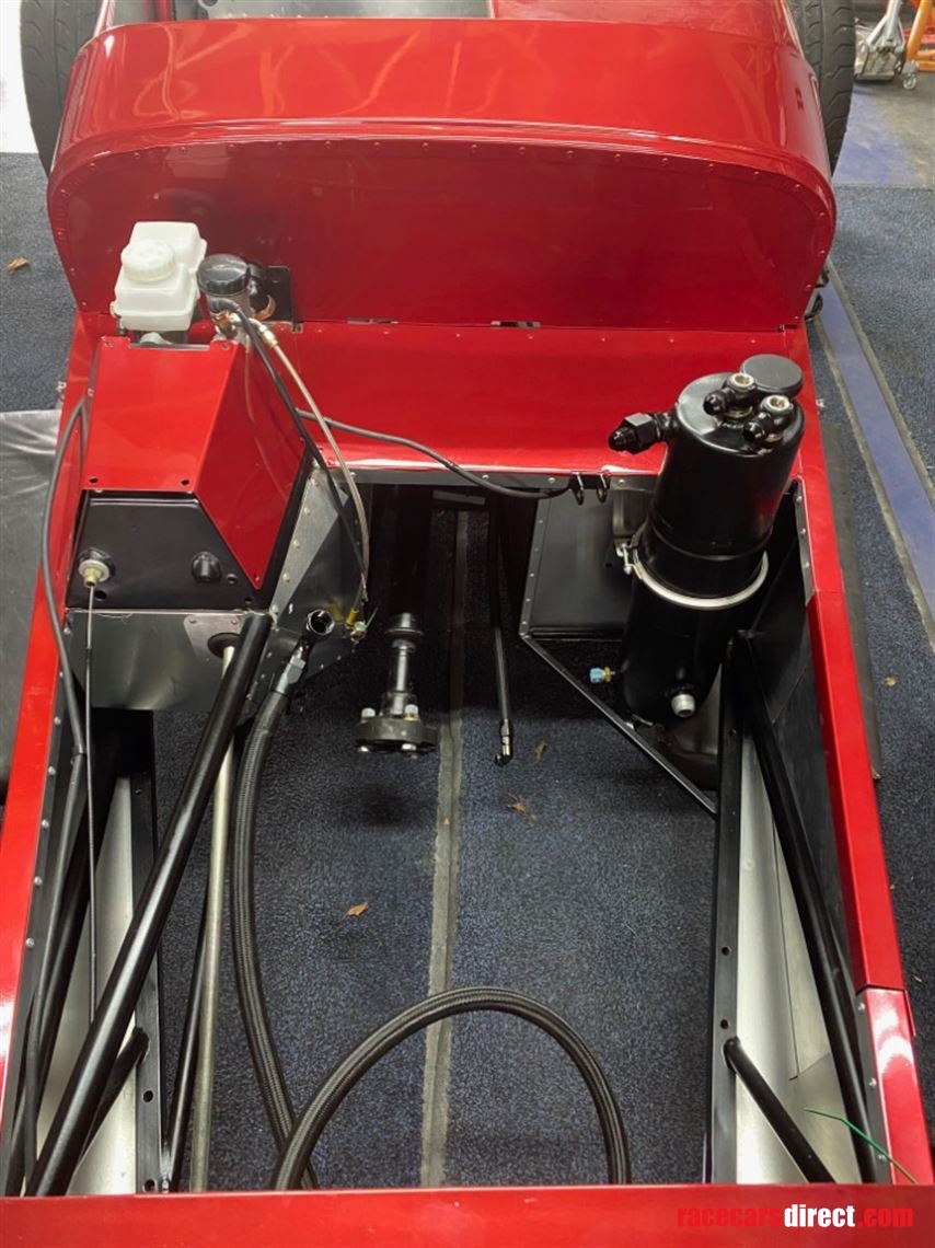 caterham-blackbird-hayabusa-rolling-chassis--