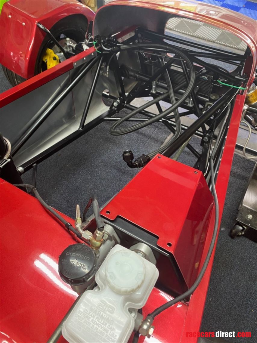 caterham-blackbird-hayabusa-rolling-chassis--