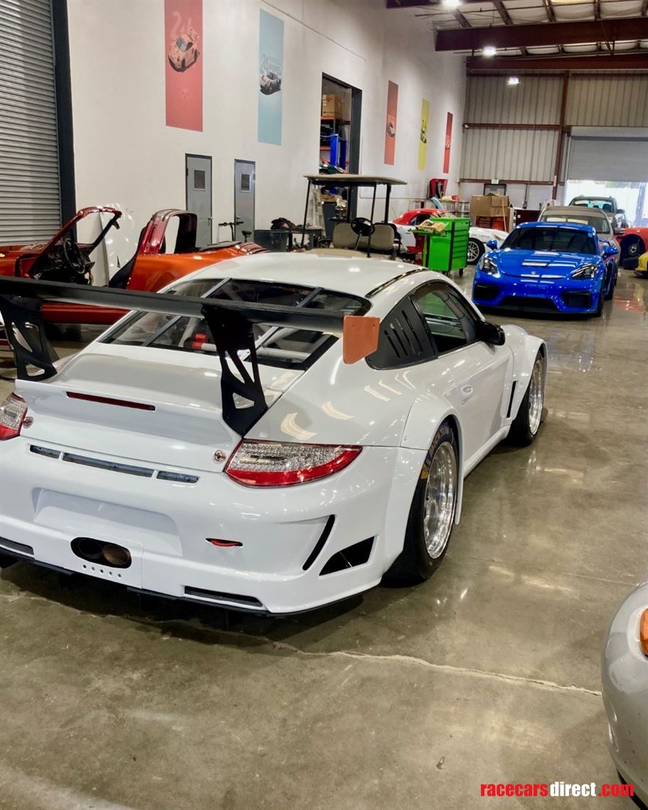 2009-porsche-997-gt3-cup-car
