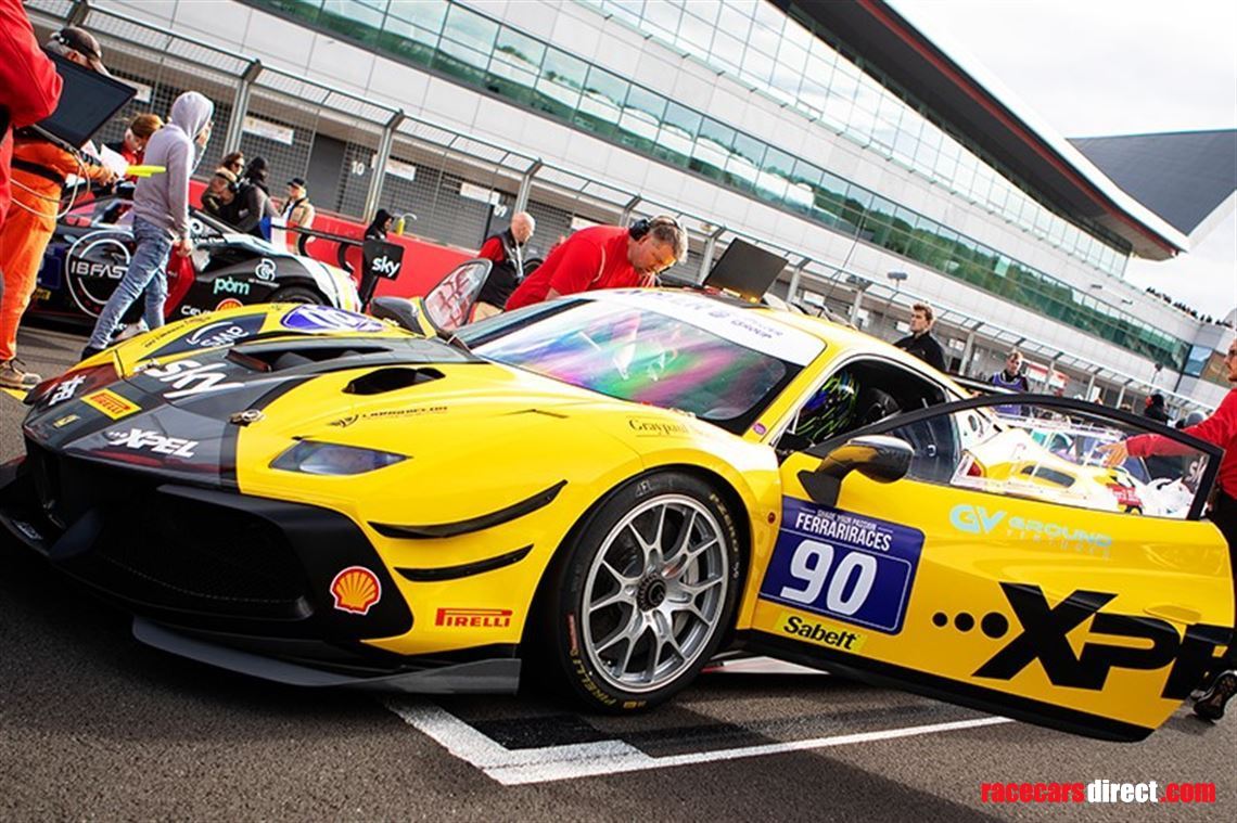 2018-ferrari-488-challenge-evo-8000-km