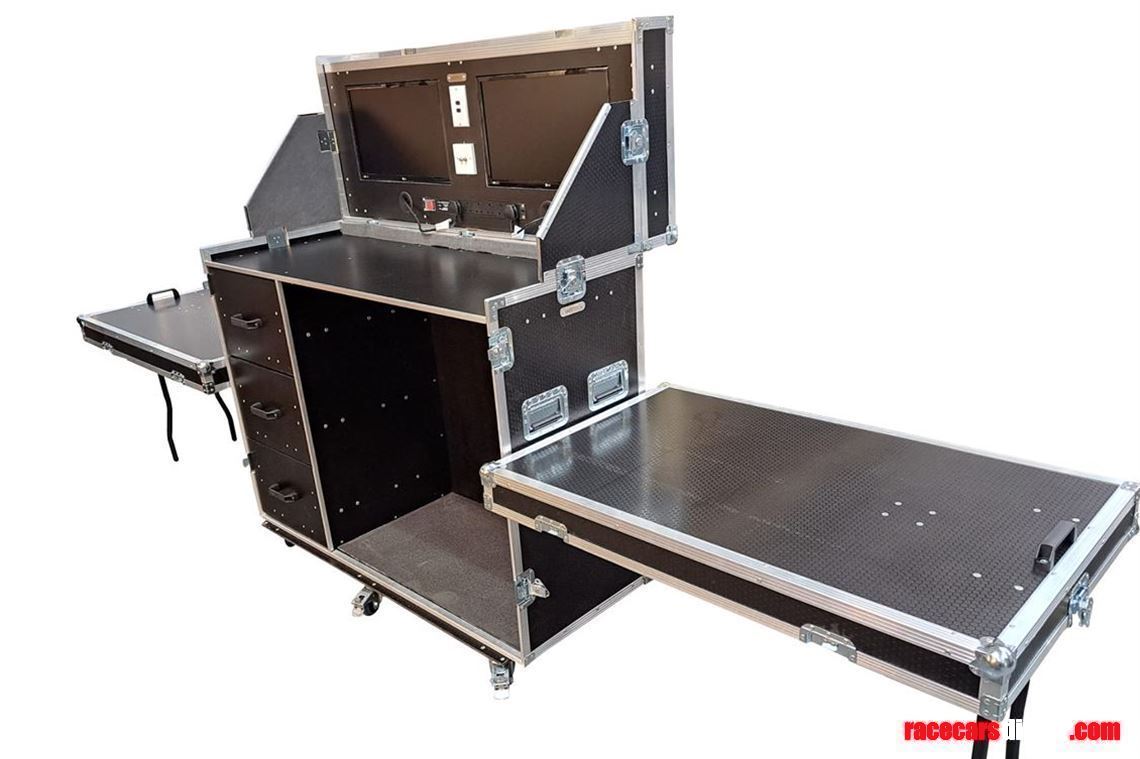 vmep-data-station-flight-case-2-x-22-tvs-vme-