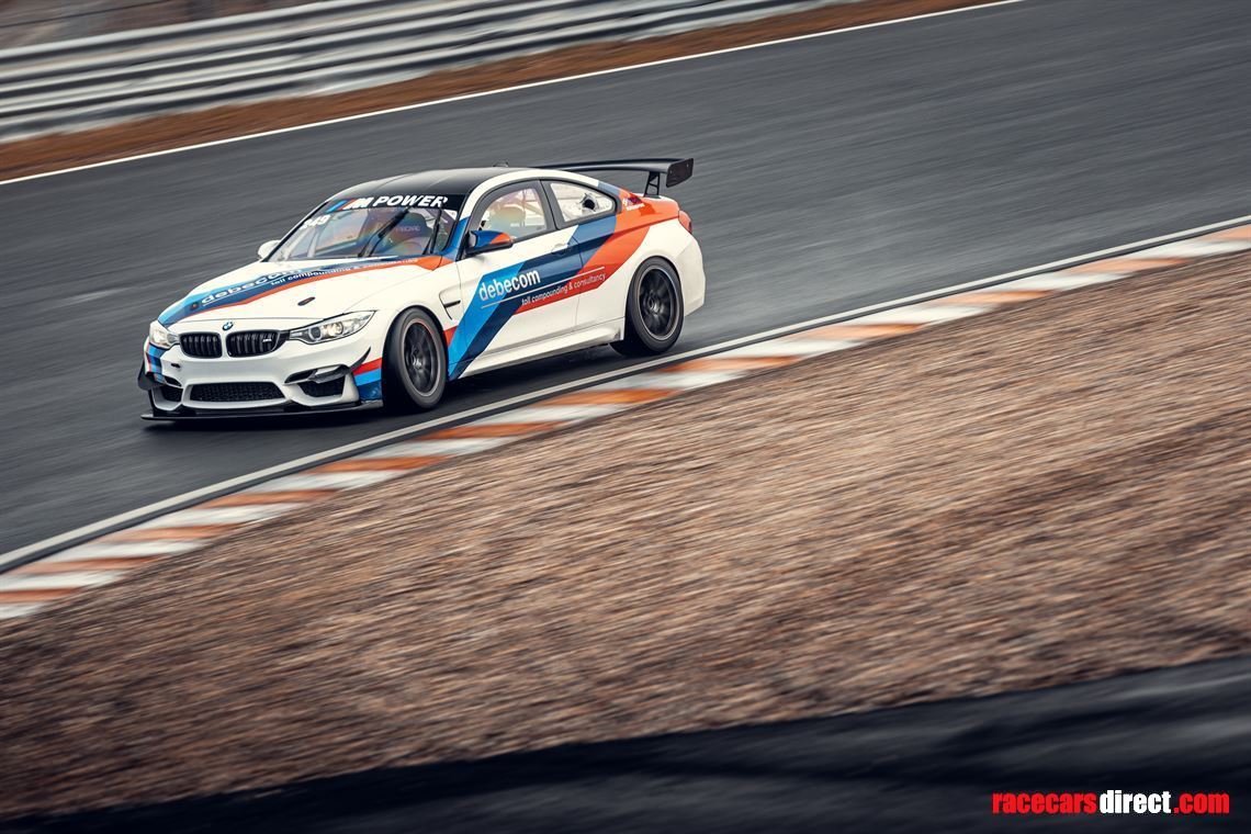 bmw-m4-gt4-ekris-f82