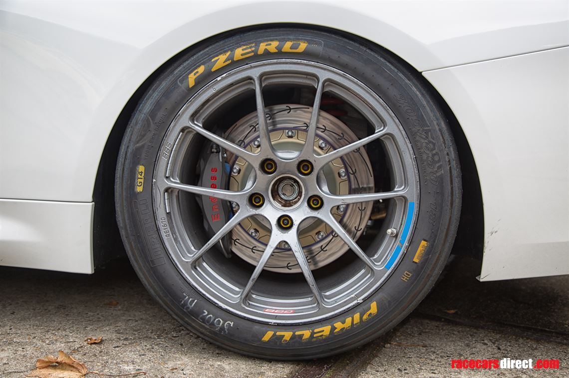 bmw-m4-gt4-ekris-f82