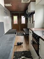 race-van---carries-caterhamkit-car-sleeping