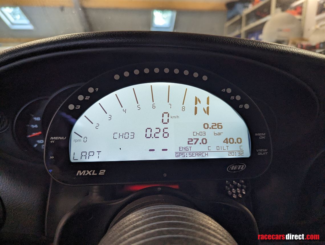 aim-mxl-2-display-and-logger