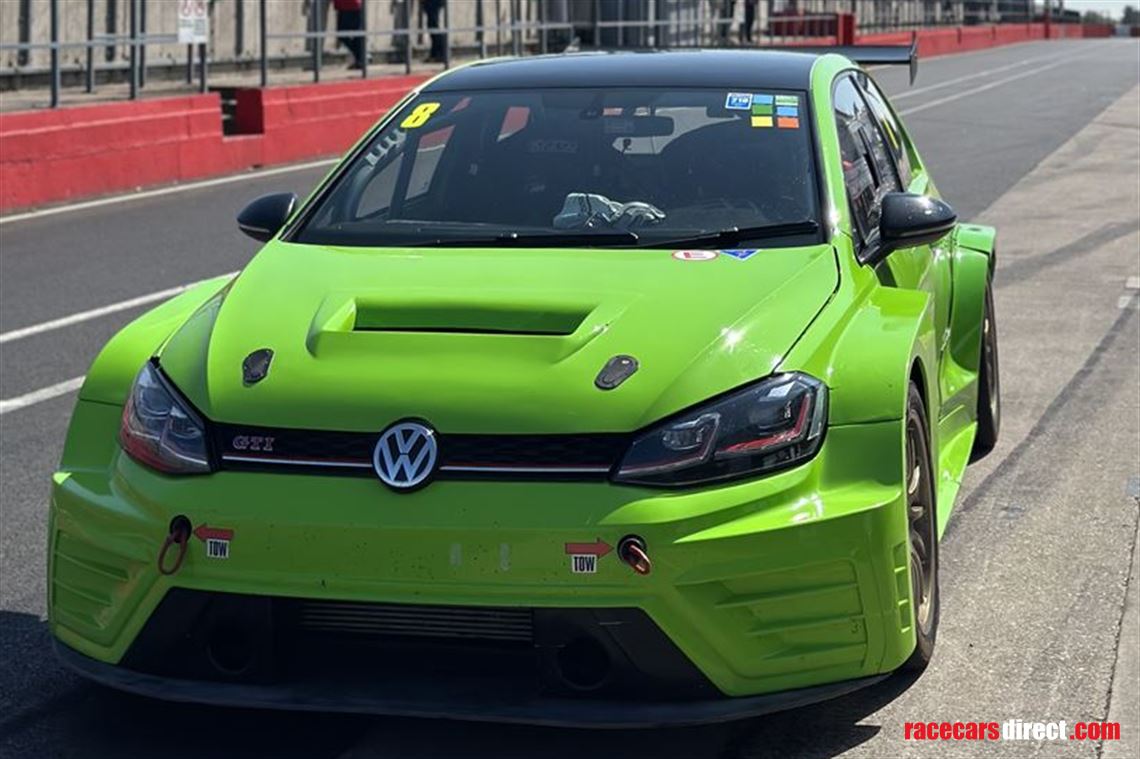 vw-golf-cup-car