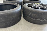 michelin-pilot-sport-gt-slick