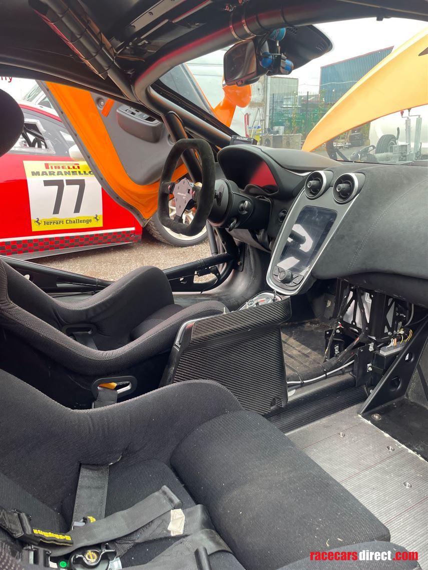 2018-mclaren-570s-gt4