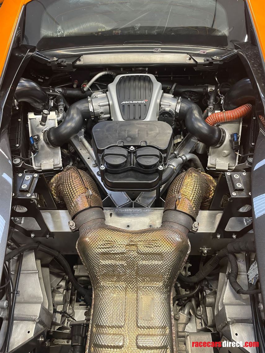 2018-mclaren-570s-gt4