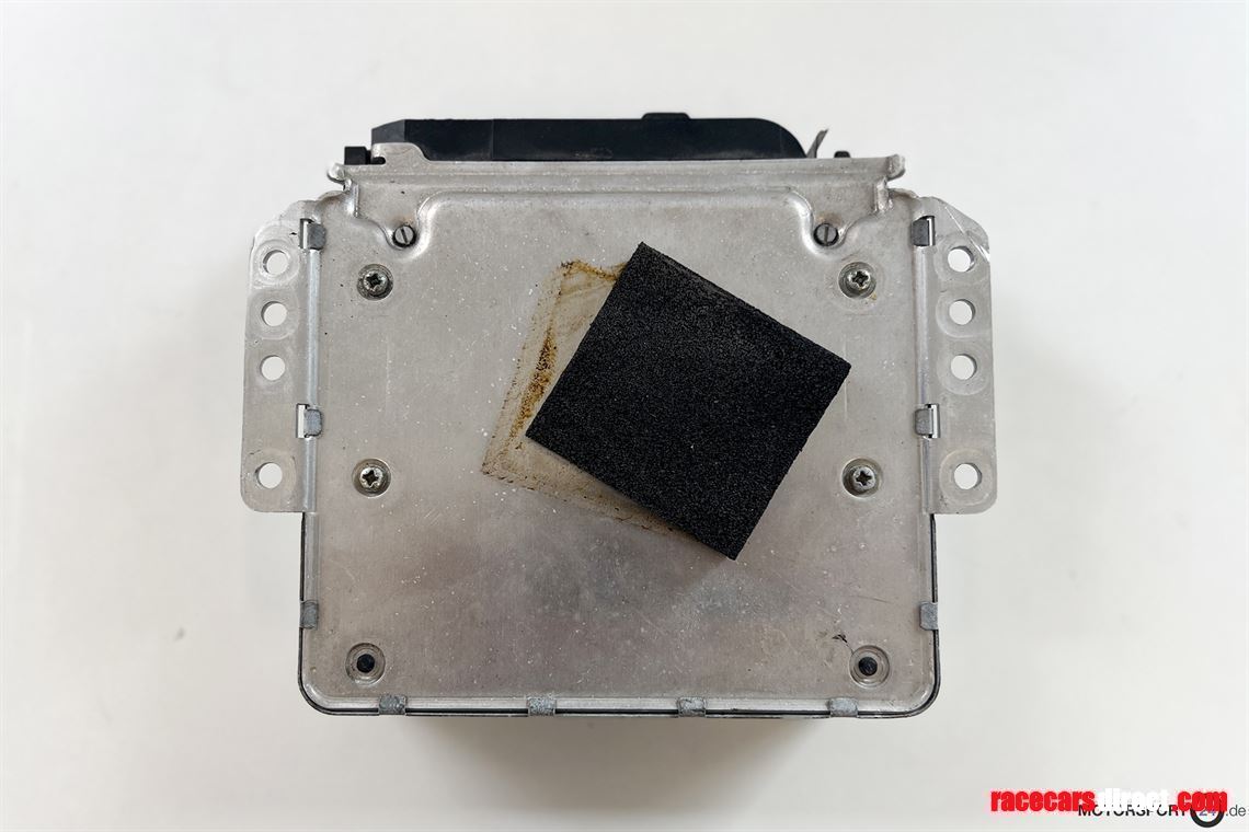 bmw-m3-e30-s14-23l-ecu-143-147-kw