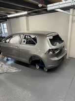 vw-golf-mk7-endurance-shell