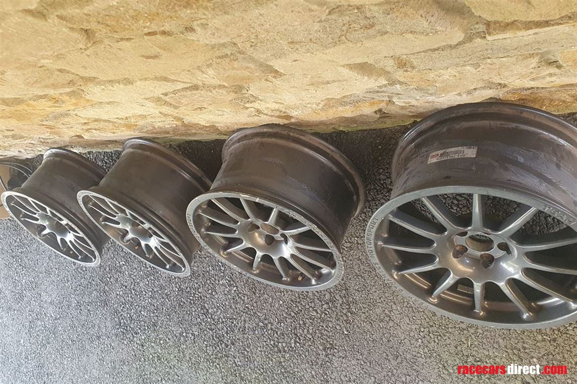 alfa-romeo-team-dynamics-motorsport-wheels