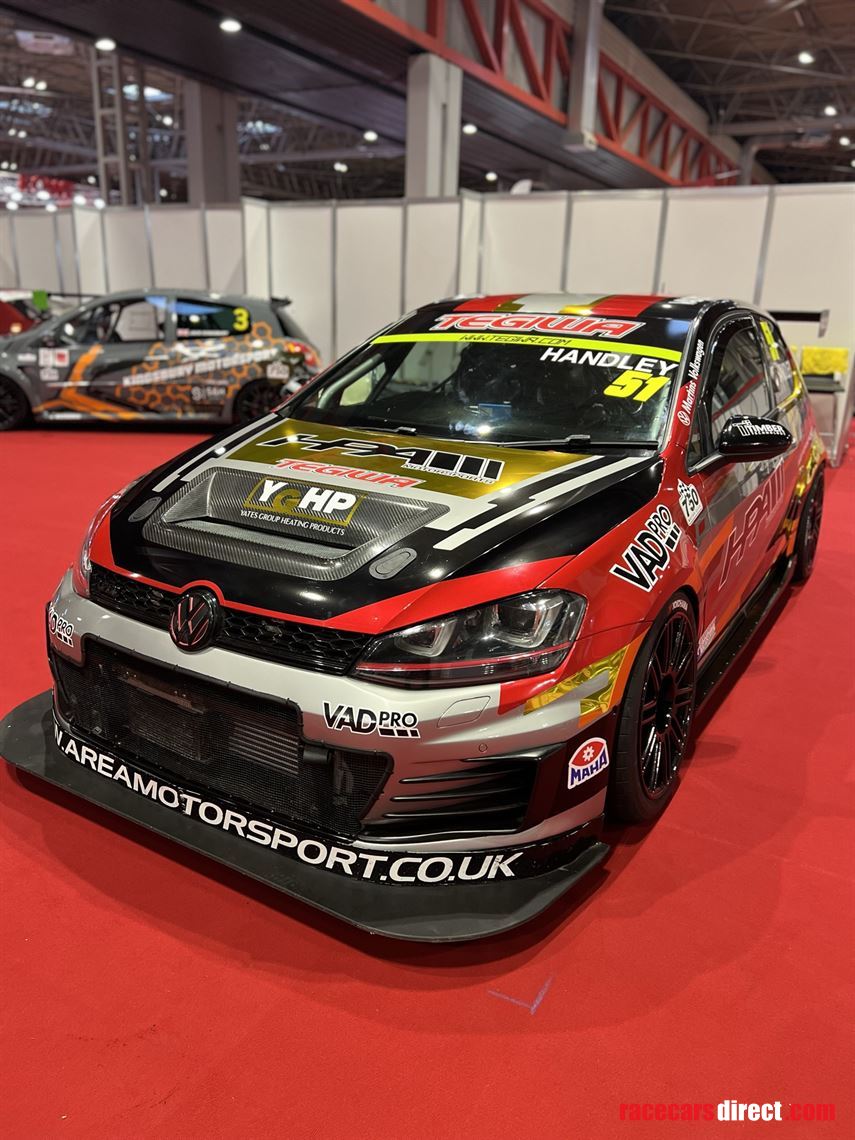 area-motorsport-golf-mk7-championship-winning