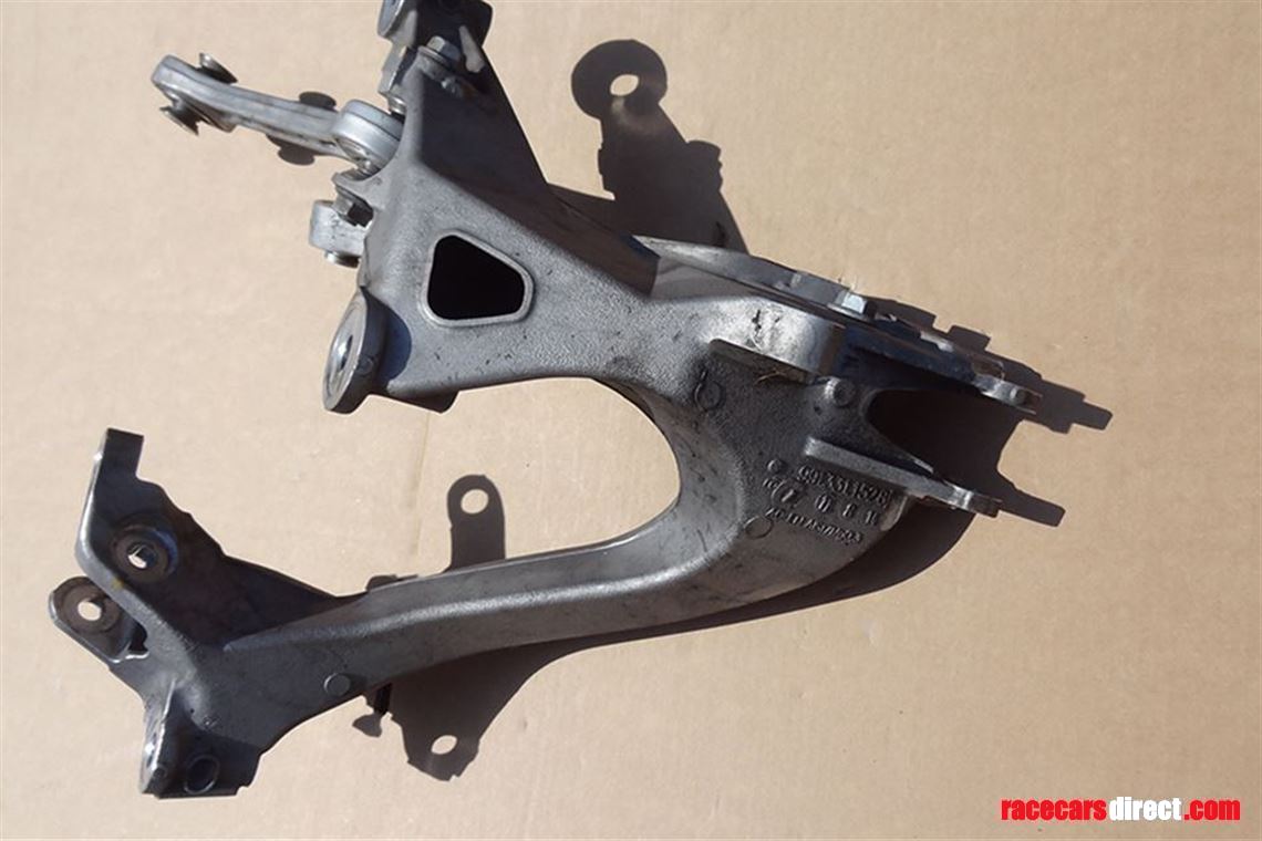porsche-991-side-sction-rear-axle---right