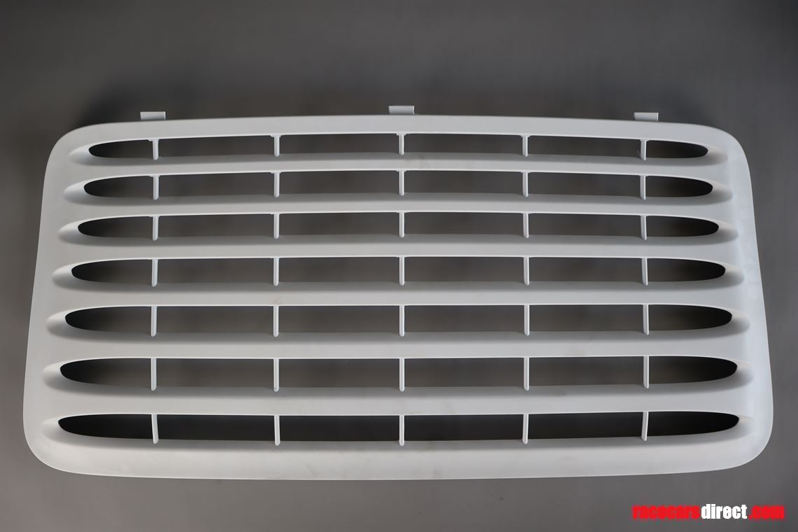 porsche-993-turbo-rear-wing-grille-new