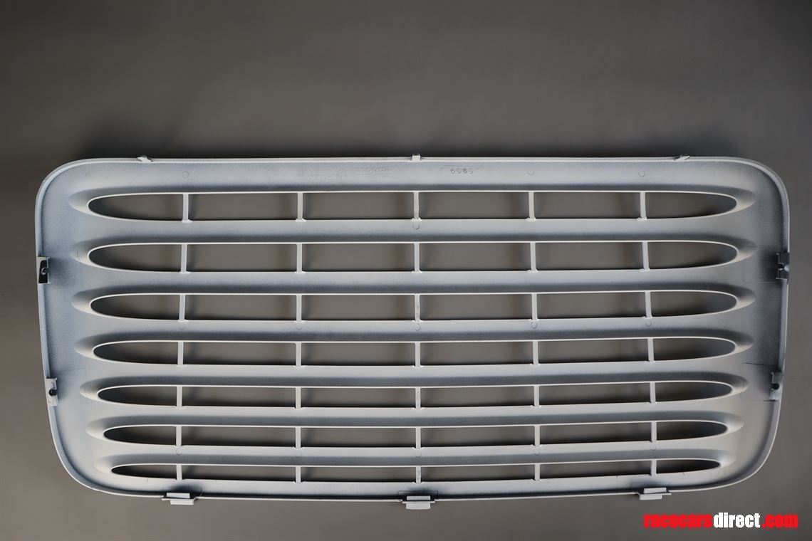 porsche-993-turbo-rear-wing-grille-new