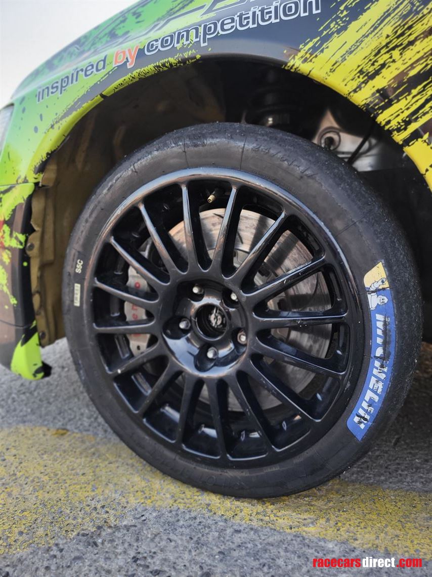 mitsubishi-lancer-evo-9