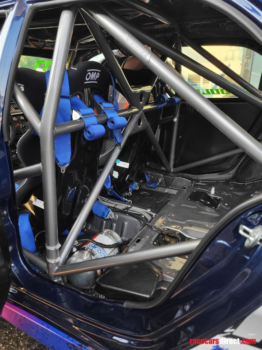 mitsubishi-lancer-evo-9