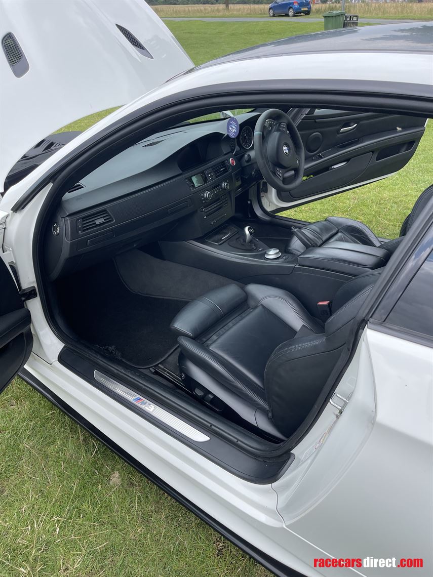 2008-bmw-e92-v8-m3-dct-edc