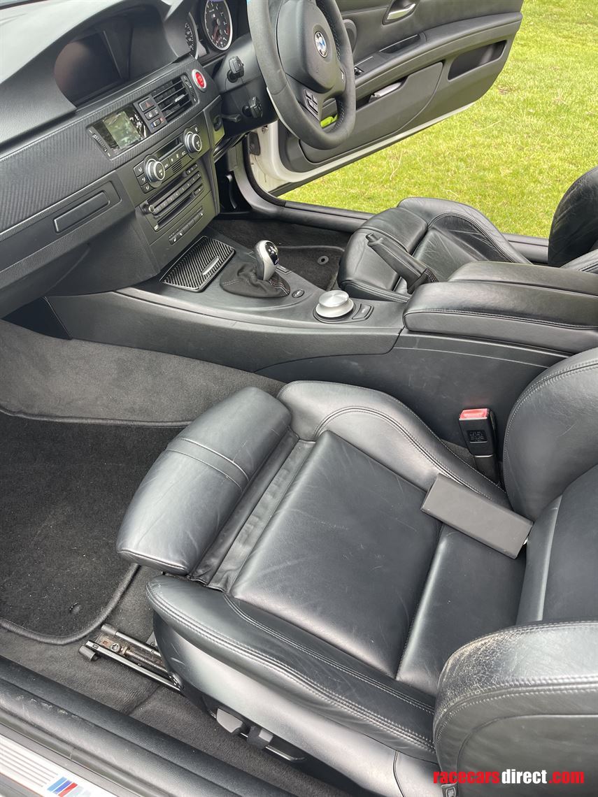 2008-bmw-e92-v8-m3-dct-edc