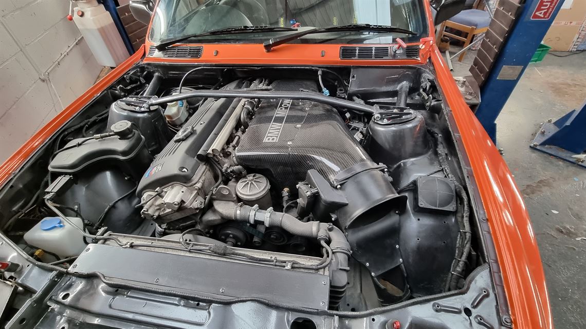 e30-widebody-m3-e46-converted-s54-rhd