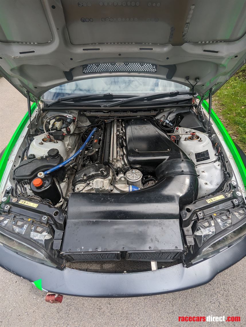 bmw-e46-m3-race-car