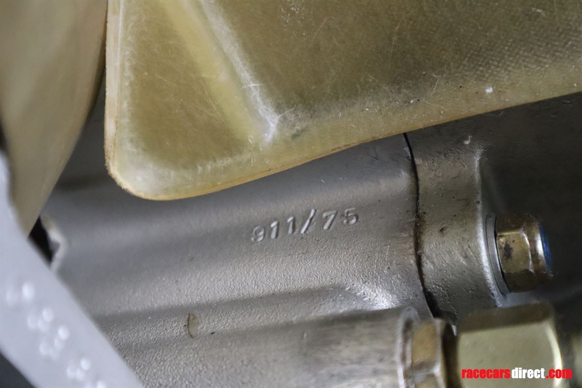 porsche-911-30-rsr-engine