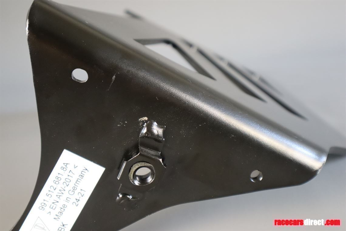 porsche-991-cup-rear-wing-support-left