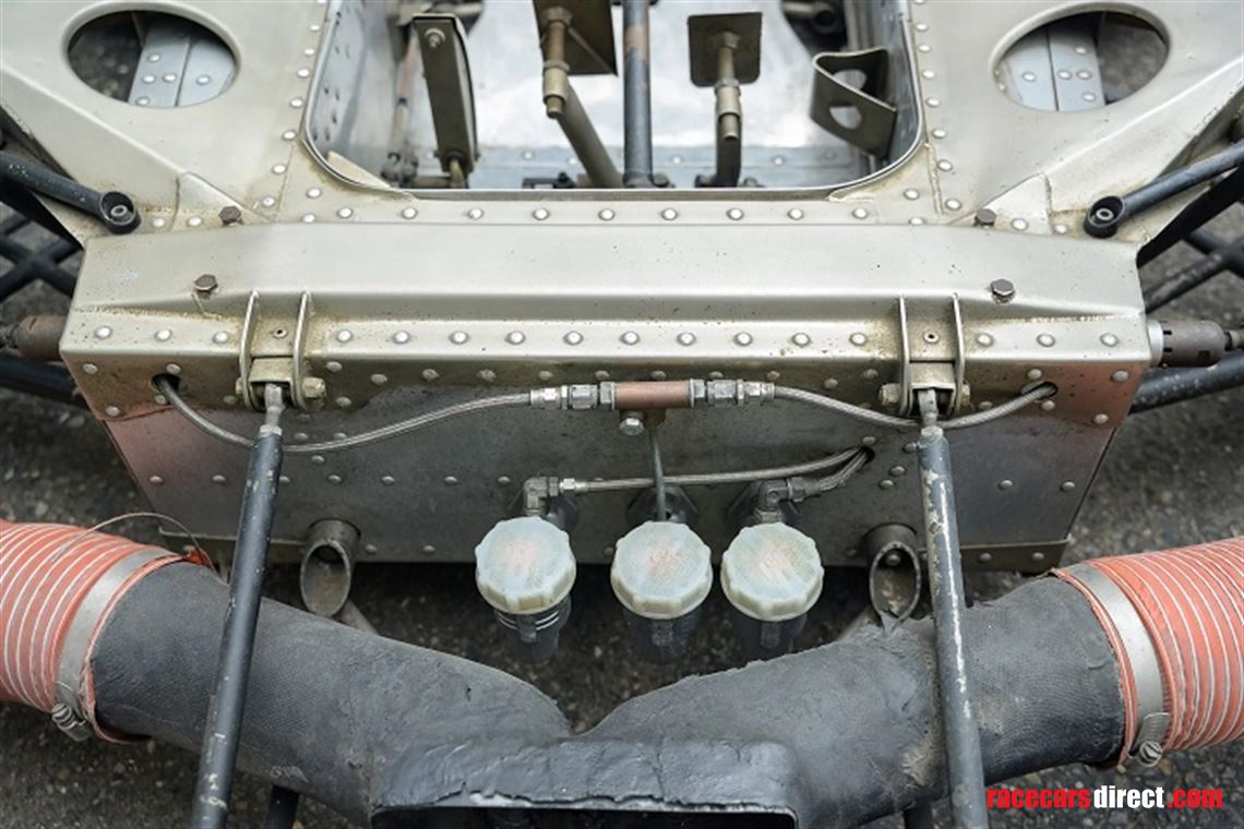 frissbee-can-am-center-seat---john-morton