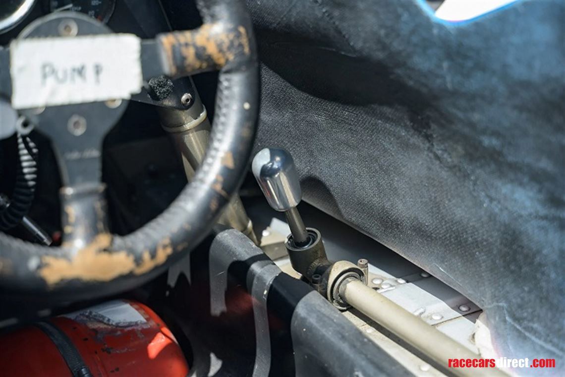 frissbee-can-am-center-seat---john-morton