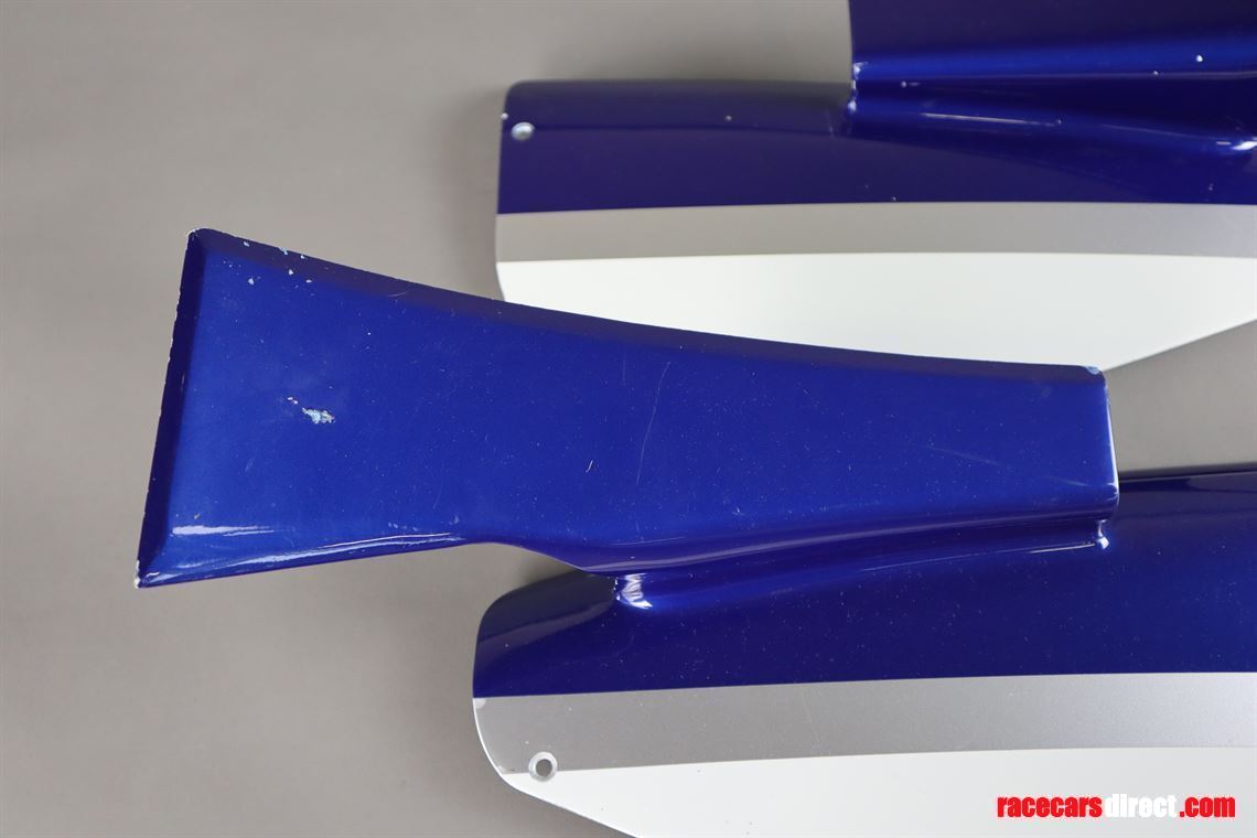Racecarsdirect.com - BMW Williams FW24 Formula 1 Winglets