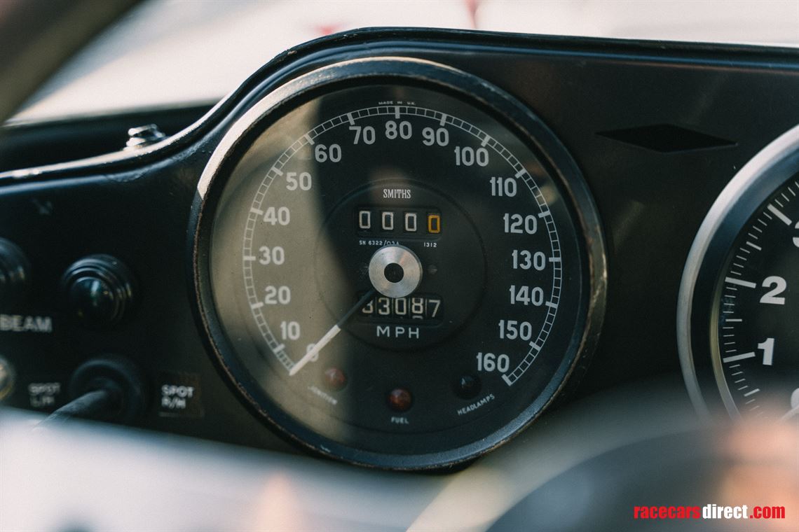 jaguar-e-type-fia-semi-lightweight-coupe