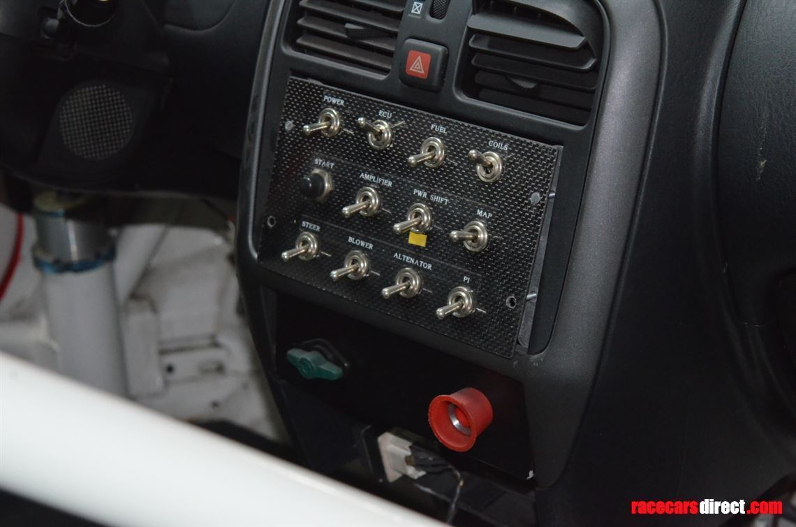 1999-mitsubishi-carisma-gdi-cav-005