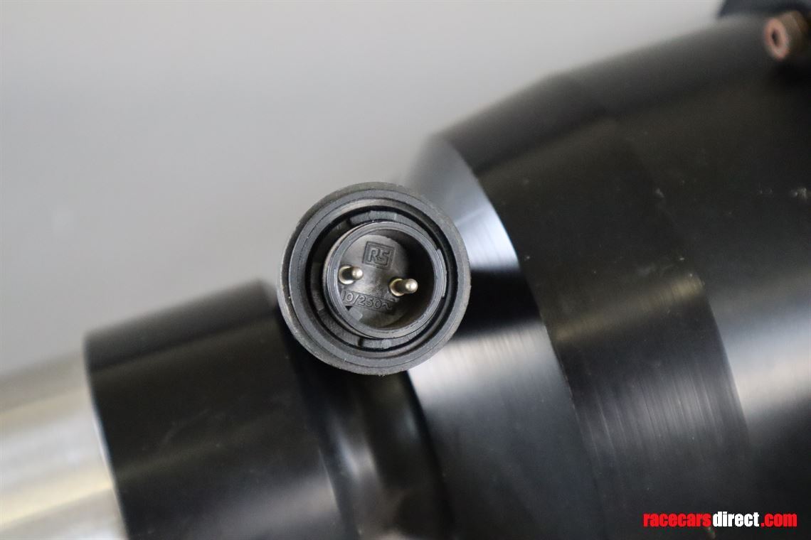 mclaren-mercedes-formula-1-pit-stop-starter-m