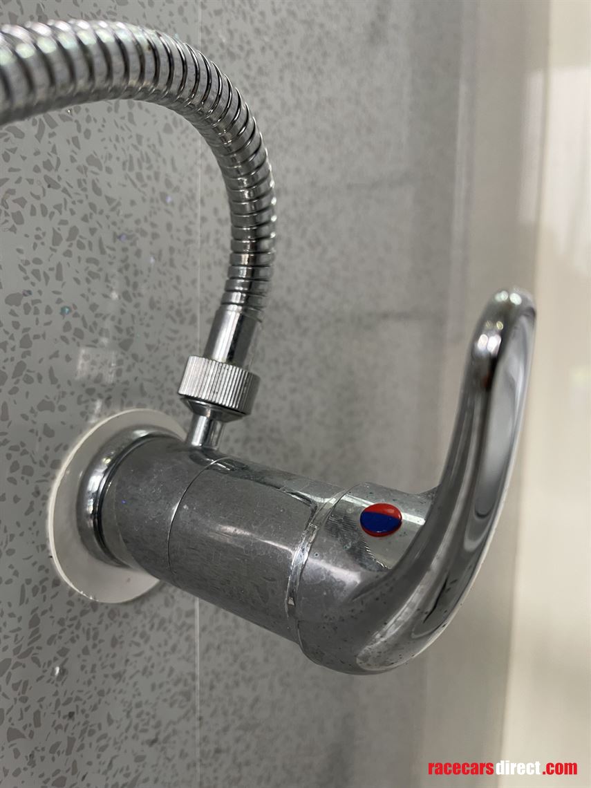 iveco-75t-eurocargo-luxury-race-transport-mot