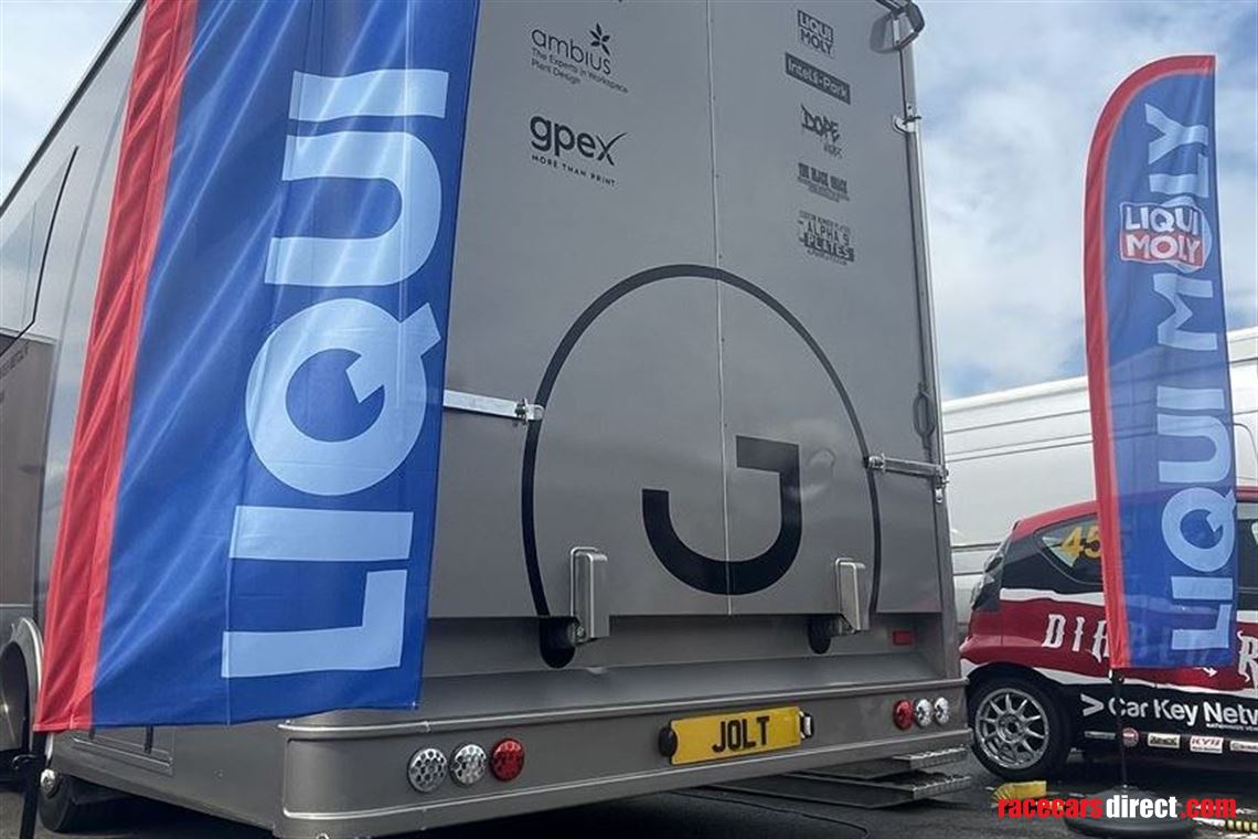 iveco-75t-eurocargo-luxury-race-transport-mot