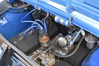 renault-8-hill-climb-car