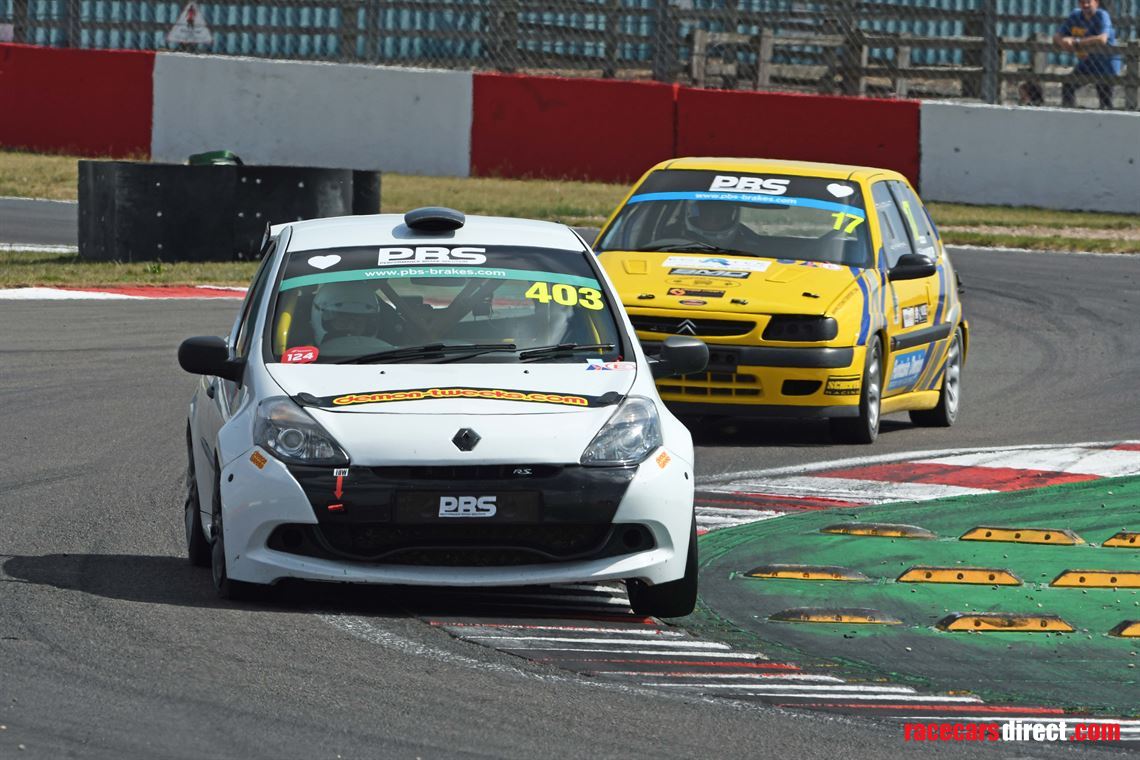 clio-200---ready-to-racetrack---can-be-driven