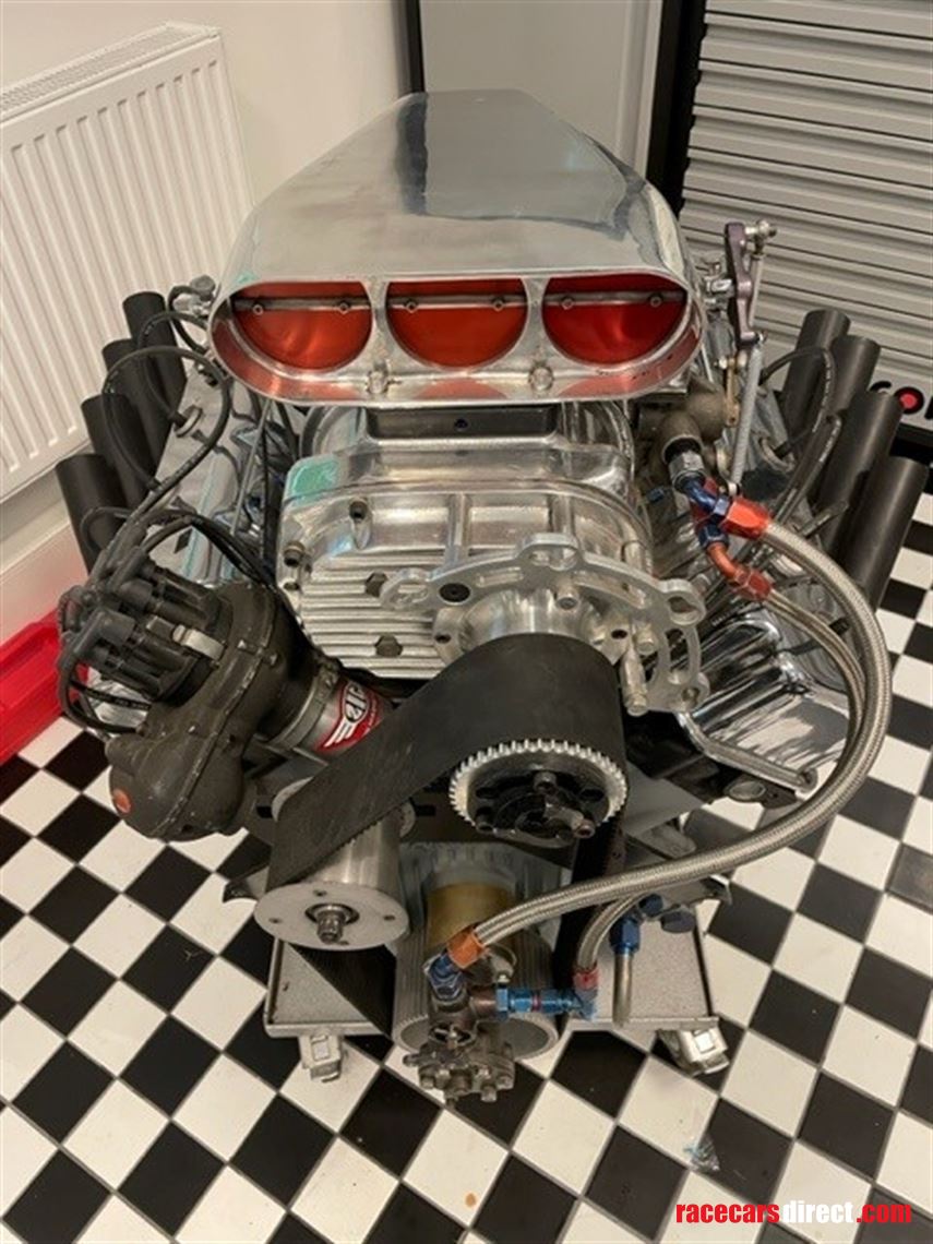 keith-black-funny-car-engine