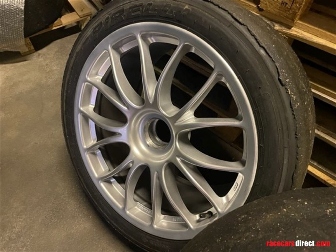 ferrari-430-challenge-rims