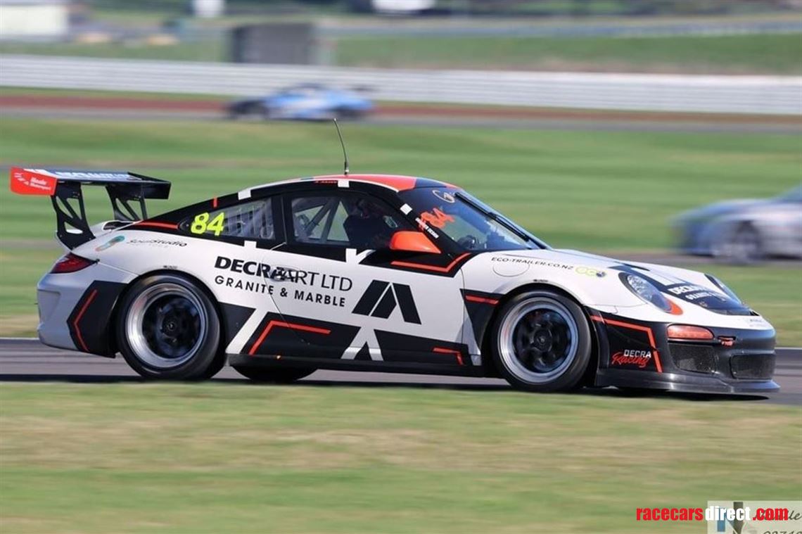 porsche-997-2-gt3-cup-car-2011