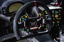 2014-nissan-r35-gt-r-8a01