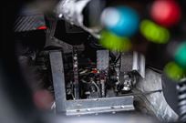 2014-nissan-r35-gt-r-8a01