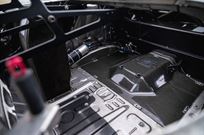 2014-nissan-r35-gt-r-8a01