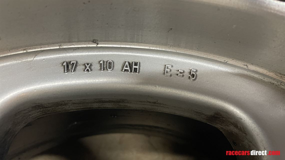 porsche-ruf-rear-wheels